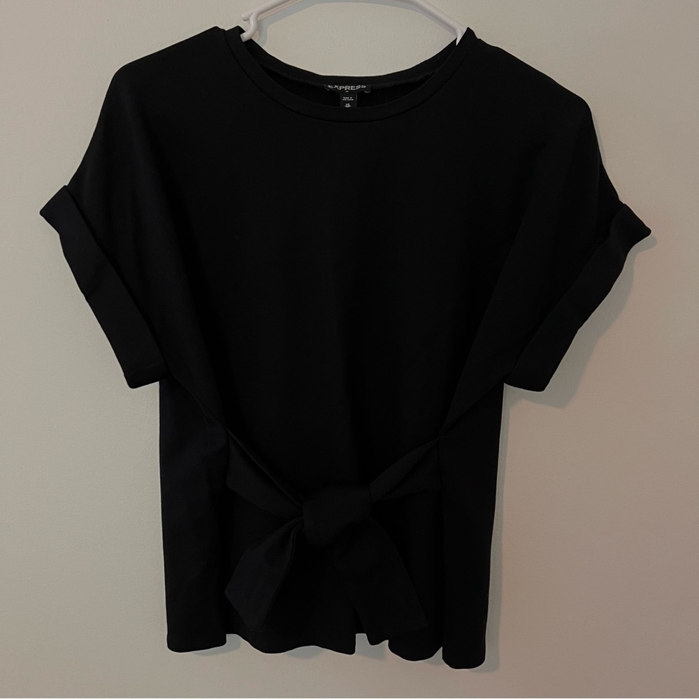 BANANA REPUBLIC Crew Neck Tie Front Tee